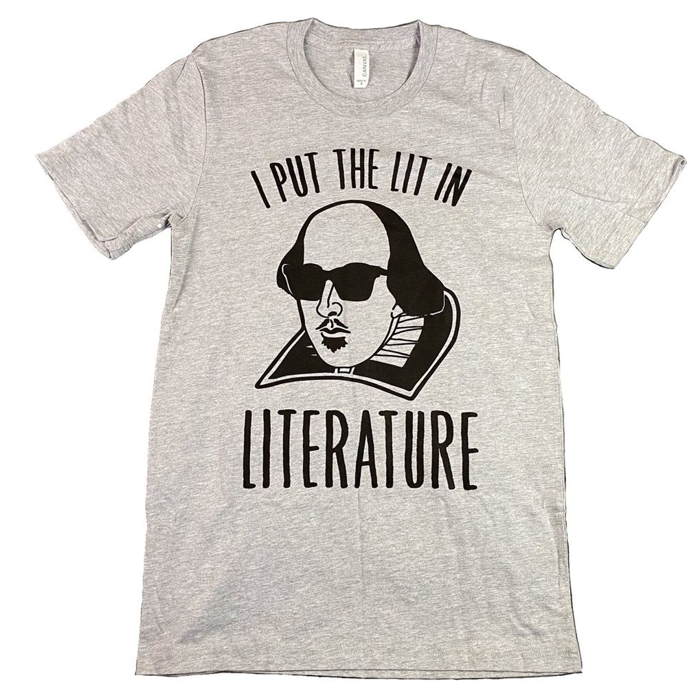 ♡NWOT ‘I Put The Lit In Literature’ Tee ♡